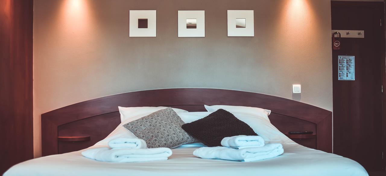 Hotel L'Etoile De Marie Rocroi Экстерьер фото